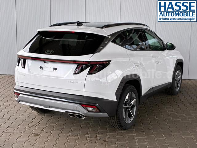 Hyundai TUCSON E-Motion 1.6 T-GDI 2WD 48V DCT / Panoramadach ACC Sitz + Lenkradheizung LED Navi PDC V&H Kamera Alu 18" 