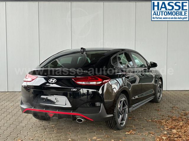 Hyundai i30 N-Line Fastback DCT 1.5 T-GDI mHev / Navi ACC Sitz & Lenkradheizung LED Alu 18" 