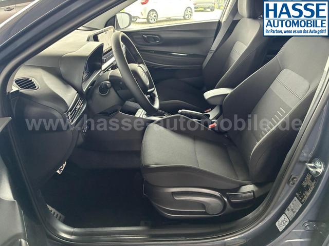 Hyundai BAYON Premium 1.0 T-GDI 100 PS 48V 7DCT / Keyless ACC Soundsystem BOSE Sitz + Lenkradheizung LED Navi PDC V&H Kamera Totwinkel Alu 16" 