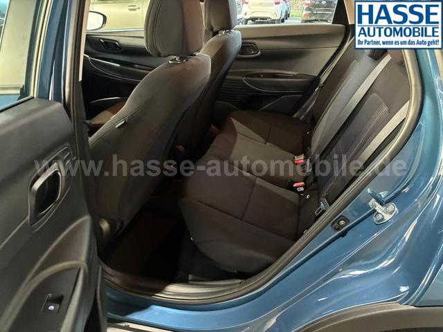 Hyundai BAYON 1.0 T-GDI DCT / Navi R&uuml;ckfahrkamera Tempomat Alu 16" 
