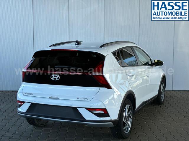 Hyundai BAYON Comfort 1.2 GDI 79 PS 5MT / LED Tempomat Navi R&uuml;ckfahrkamera Alu 16" 
