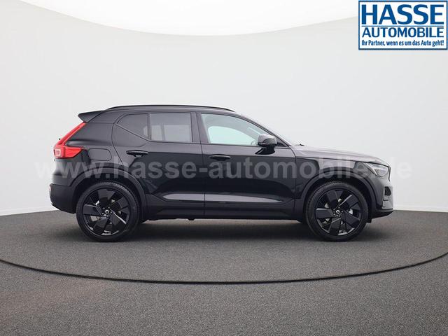 Volvo XC40 2.0 Black Edition Plus B4 Mild-Hybrid 197PS Automatik elektr. PanoDach R&uuml;ckf.Kamera PDC v+h ACC el.Heckklappe Harman/Kardon-Sound Klimaautomatik Sitzheizung Lenkradheizung Apple CarPlay Android Auto 20-LM 