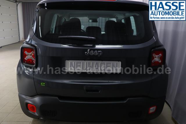 Jeep Renegade 1.5 T4 DCT7 e-Hybrid Longitude 1469 96 kW679 Graphite Grau 015 Stoff Schwarz "5DT Graphite Grau Business-Paket Longitude: Uconnect Smartouch 8.4 mit 8,4""-Touchscreen, Navigationssystem, Bluetooth, AUX-IN-und USB sowie DAB, Apple CarPlay&Android Auto und LIVE Services, Fahrersitz mit elektr. Lordosenst&uuml;tze 2-fach verstellbar"