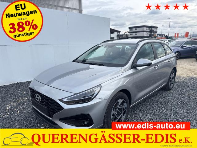 Hyundai i30 Kombi - STYLE NAVI SHZ RFK PDC v+h