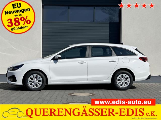Hyundai i30 Kombi - Comfort 1,5 CVVT 71KW Navi