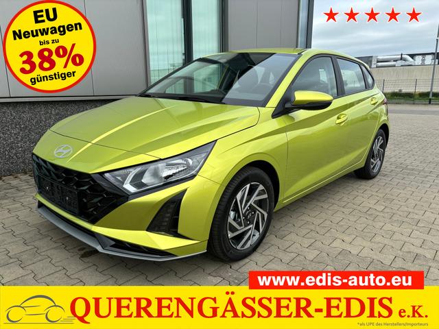 Hyundai i20 - Comfort 1.2i 79PS, LUCID-LIME-Metallic, 5 Jahre Garantie, NAVIGATION 10,25", Klima, Parksensoren hinten, Rückfahrkamera, Alarm, Lederlenkrad, Tempomat, Armlehne vorne, Reserverad, 4x elektr. Fensterheber, Fernlicht-Assistent