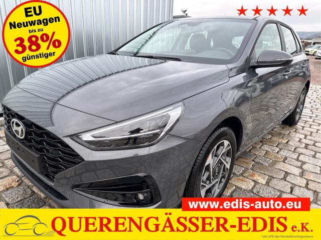 Hyundai / i30 / Grau / / / 