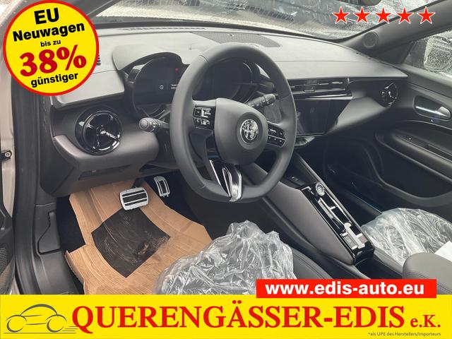 Alfa Romeo Junior - Ibrida 1.2 VGT 48V-Hybrid (100kW) Speciale Speciale, 18-Zoll, Kamera, el. Klappe, Sitzheizung