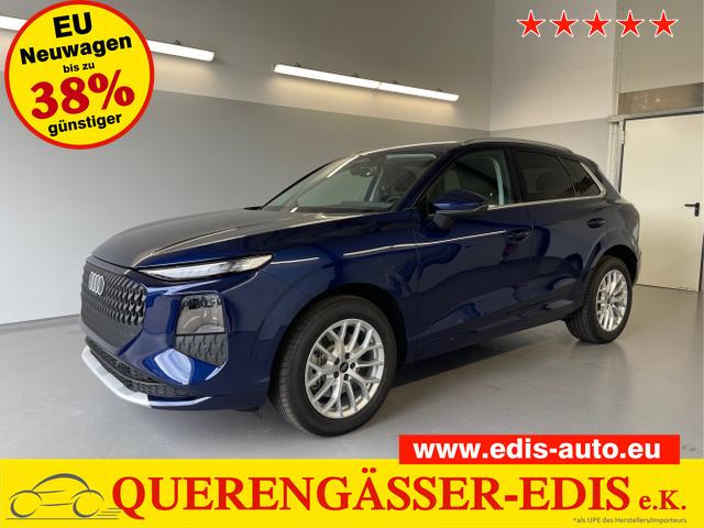 Audi Q3 - NEU TFSI quattro Tech+AHK+LEDPlus+ACC+Kamera+Alu18+Volllack