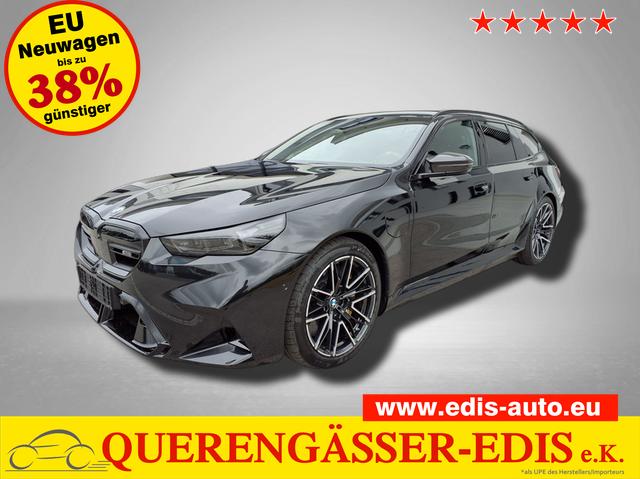 BMW M5 - Touring 4.4 8-Gang Steptronic xDrive