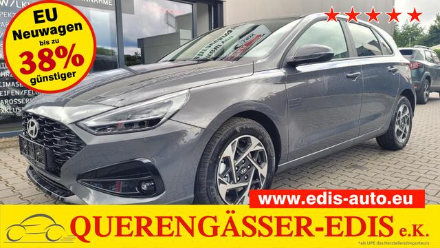 Hyundai i30 - Family HB Family*Navi*LED*Shzg*Lhzg*PDC*Cam*16Zoll*