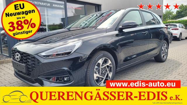 Hyundai i30 - Family HB Family*Navi*LED*Shzg*Lhzg*PDC*Cam*Keyless