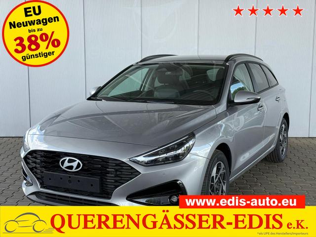 Hyundai i30 Kombi - Comfort+1.5 GDI 6MT / Navi PDC V.&H. Kamera LED Carplay Sitz & Lenkr.Heiz.