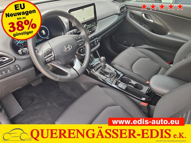 Hyundai i30 Kombi - Advantage cw vAHK Navi LED DAB Kamera Winter