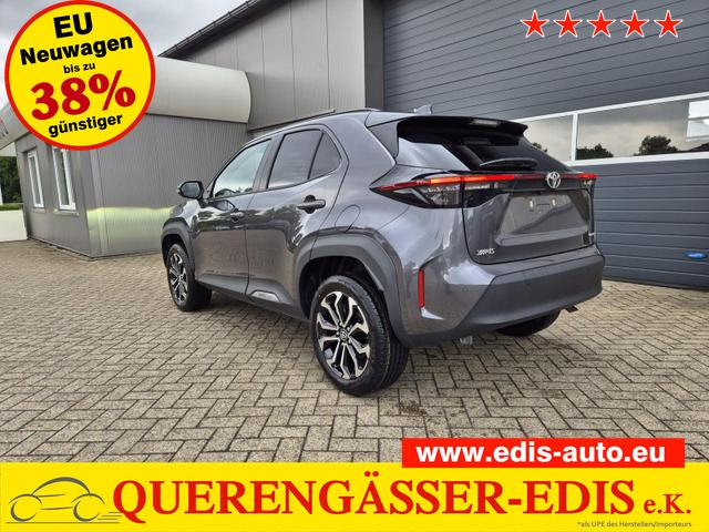 Toyota Yaris Cross - 1.5VVT-iE 130PS Automatik Teamplayer Klimaautomatik Sitzheizung Lenkradheizung PDC v+h Rückf.Kamera 17-LM abged.Scheiben 2xKeyless DAB+ Bluetooth Touchscreen Apple CarPlay Android Auto