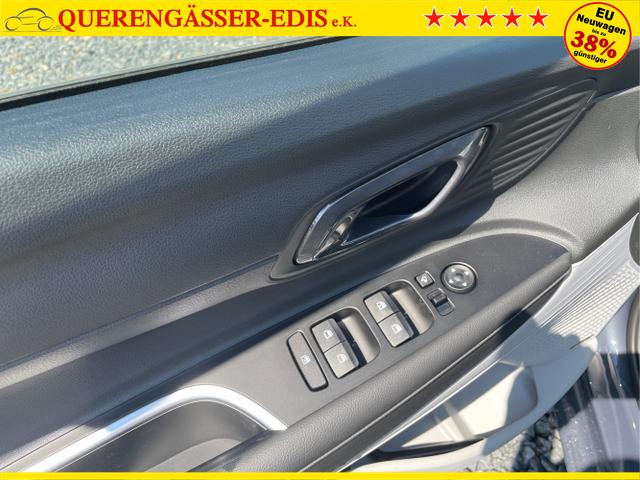 Hyundai / i20 / Weiß / / / 