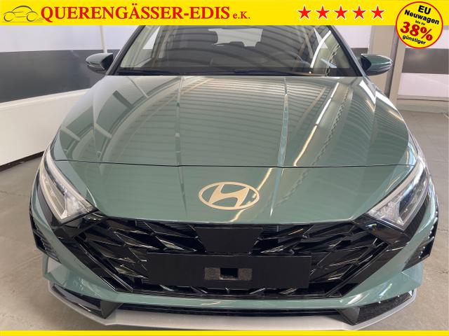 Hyundai / i20 / Grün / / / 