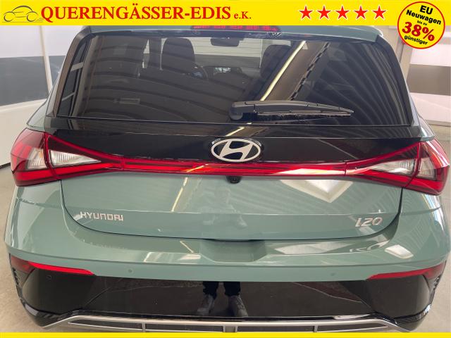Hyundai / i20 / Grün / / / 