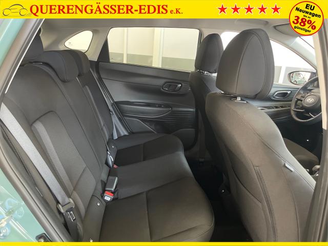 Hyundai / i20 / Grün / / / 
