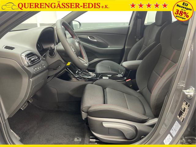 Hyundai / i30 / Grau / / / 