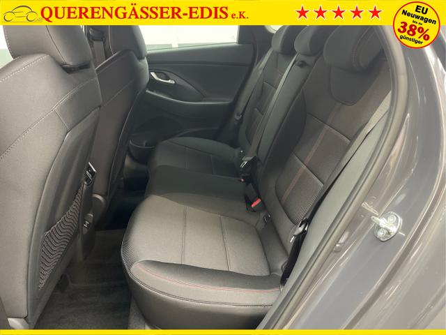 Hyundai / i30 / Grau / / / 