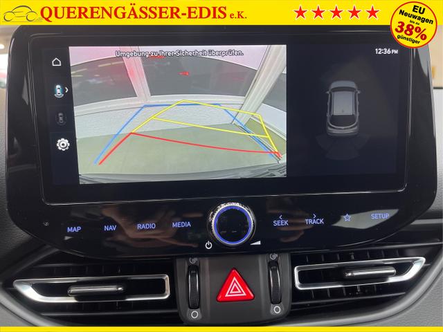 Hyundai / i30 / Grau / / / 