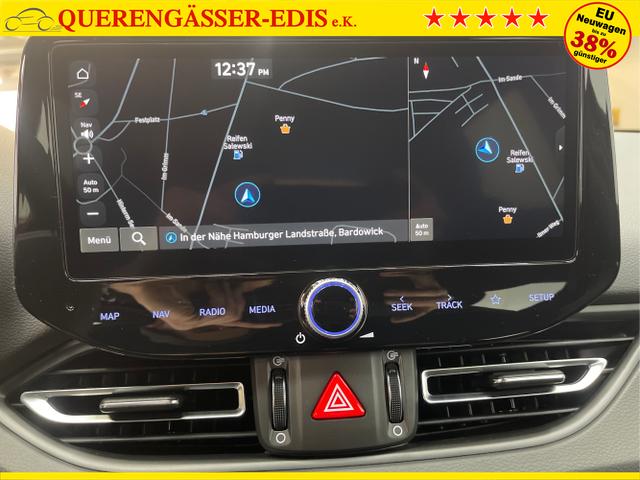 Hyundai / i30 / Grau / / / 