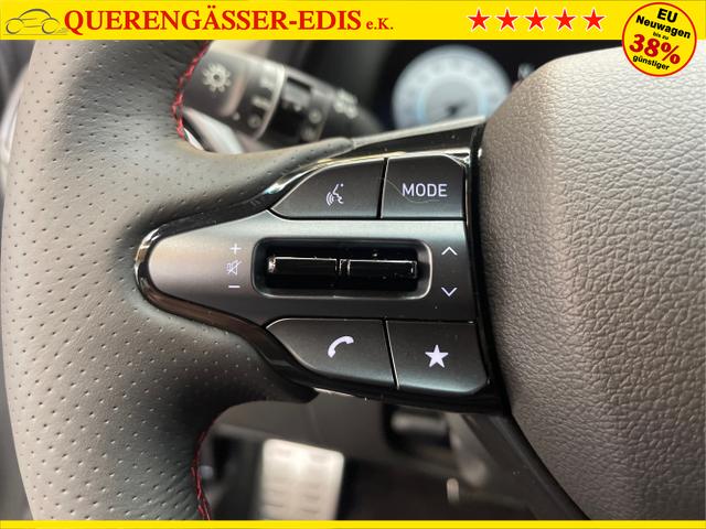 Hyundai / i30 / Grau / / / 
