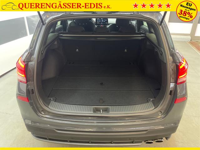Hyundai / i30 / Grau / / / 