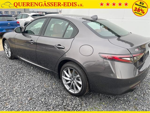 Alfa Romeo / Giulia / Weiß / / / 
