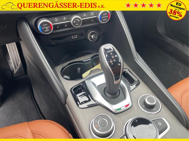 Alfa Romeo / Giulia / Weiß / / / 