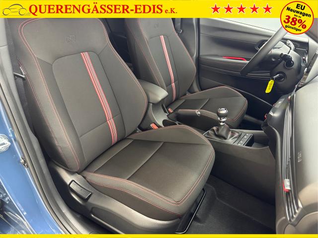 Hyundai / i20 / Blau / / / 