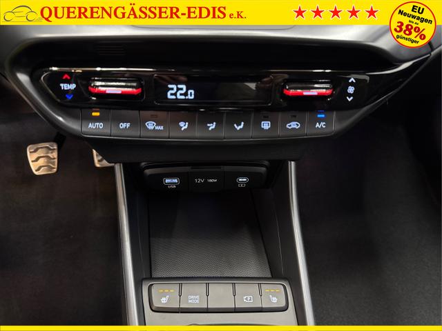 Hyundai / i20 / Weiß / / / N-LINE NAVI KLIMAAUTOMATIK SHZ RFK PDC
