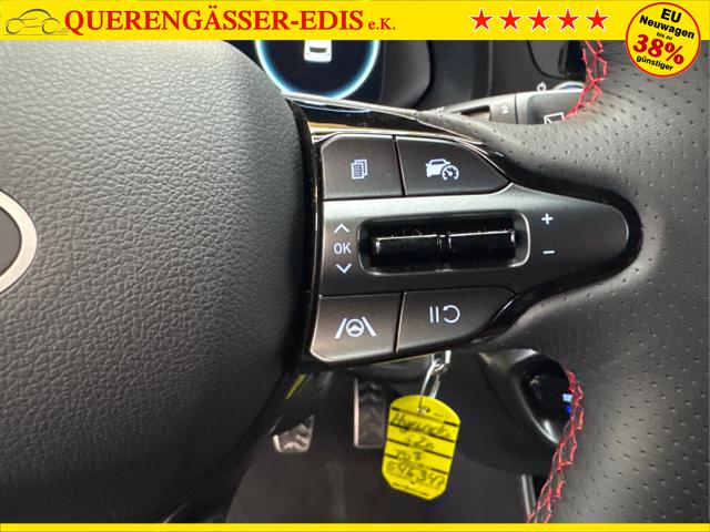 Hyundai / i20 / Rot / / / N-LINE NAVI KLIMAAUTOMATIK SHZ RFK PDC
