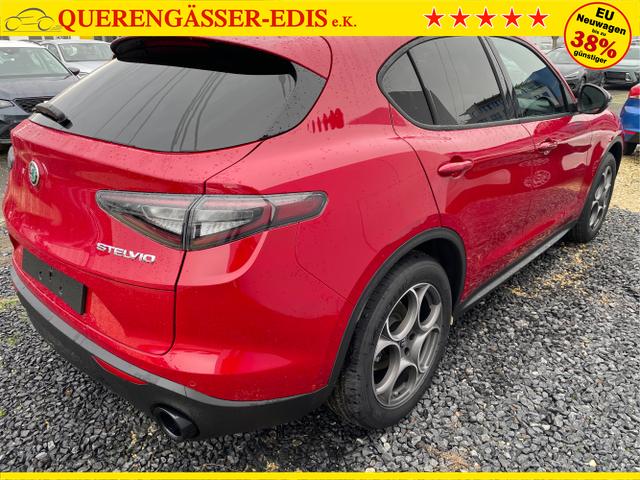 Alfa Romeo / Stelvio / Weiß / / / 