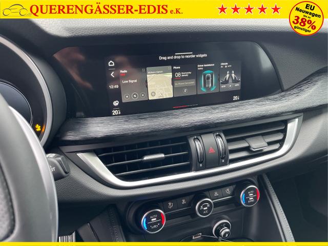 Alfa Romeo / Stelvio / Weiß / / / 