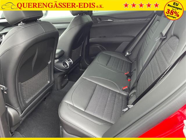 Alfa Romeo / Stelvio / Weiß / / / 