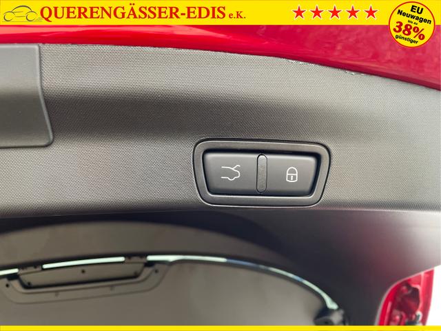 Alfa Romeo / Stelvio / Weiß / / / 