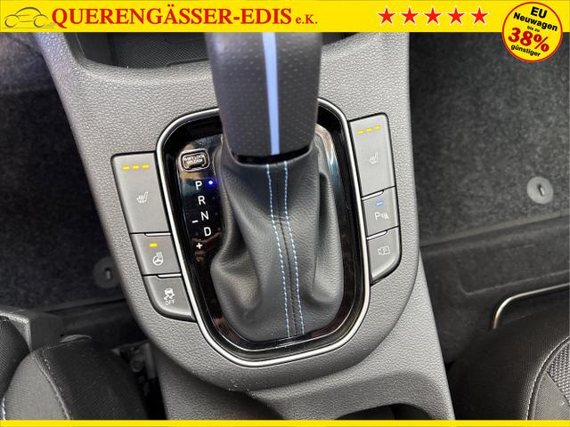 Hyundai / i30 / Schwarz / / / 