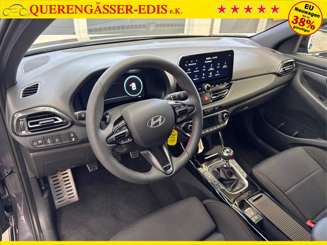 Hyundai / i30 / Grau / / / N-LINE SHZ NAVI PDC RFK