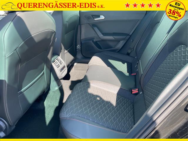 Seat / Leon / Weiß / / / 