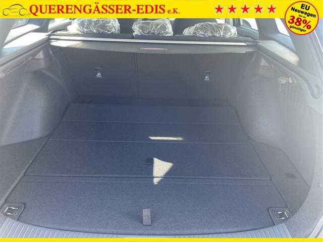 Hyundai / i30 / Weiß / / / 