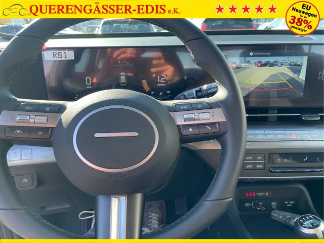 Hyundai / KONA / Weiß / / / 