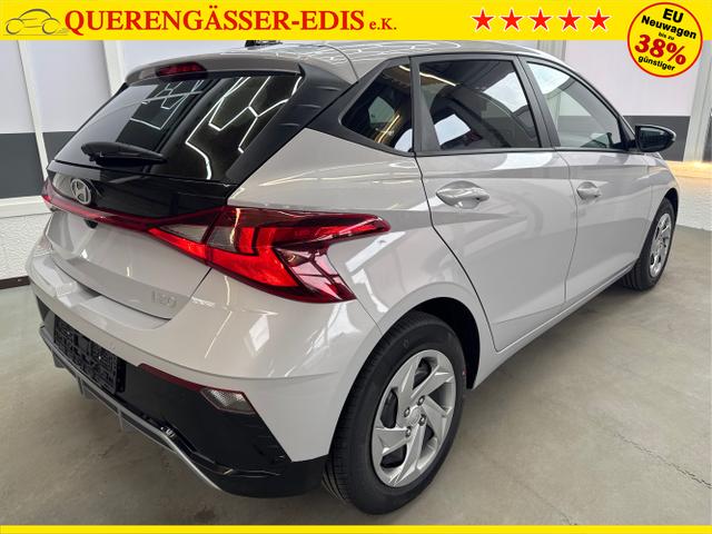 Hyundai / i20 / Grau / / / NAVI Klimaautomatik SHZ 