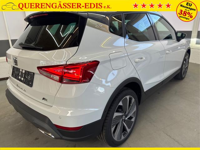 Seat / Arona / Weiß / / / NAVI SHZ VOLL LED RFK PDC v+h 18ALU