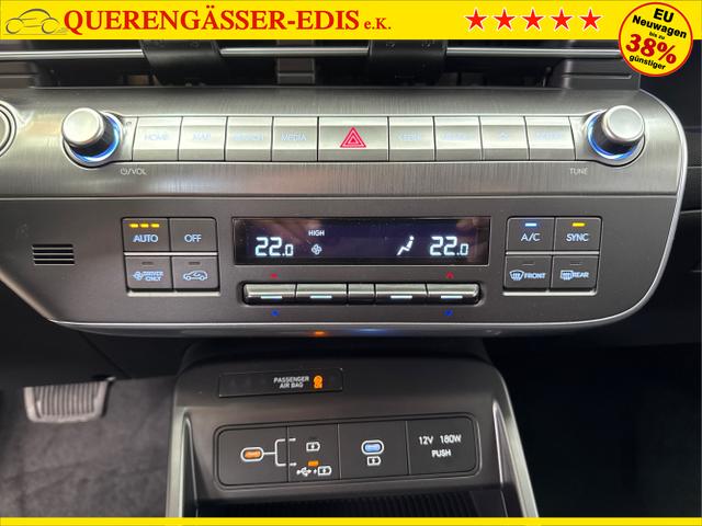 Hyundai / KONA / Rot / / / DCT ACC SHZ NAVI 18ALU 