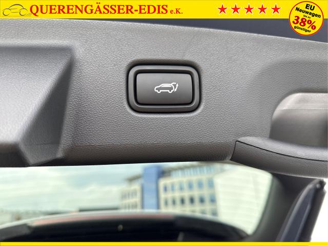 Hyundai / TUCSON FACELIFT / Weiß / / / 