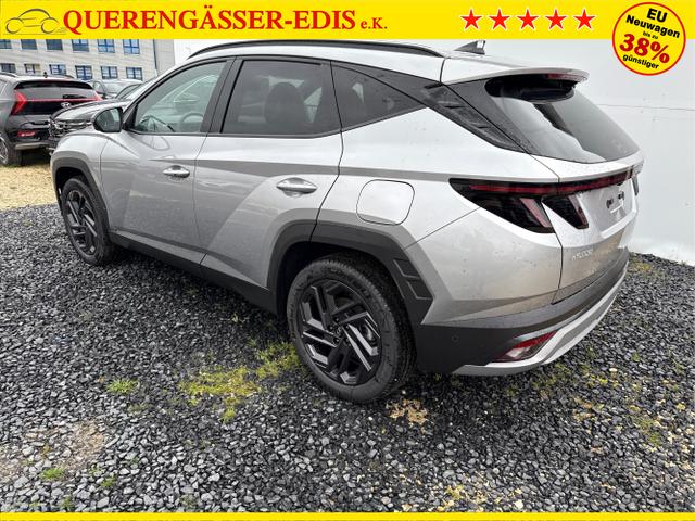 Hyundai / TUCSON FACELIFT / Weiß / / / 