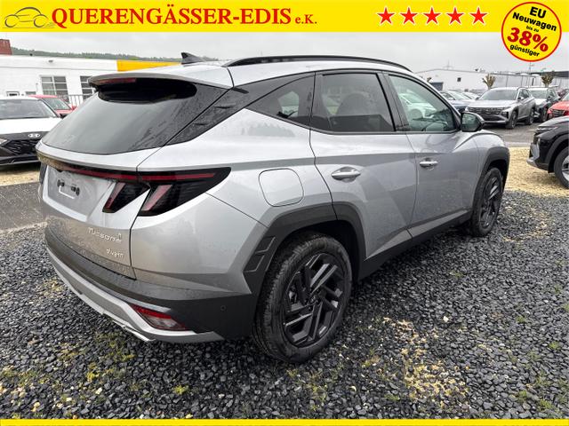 Hyundai / TUCSON FACELIFT / Weiß / / / 