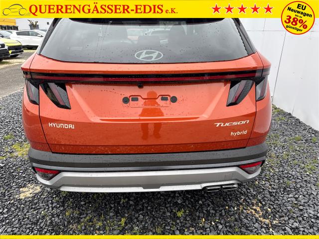 Hyundai / TUCSON FACELIFT / Weiß / / / 